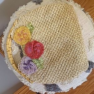 ☀️Vintage Cappelli Straw Handbag with bamboo straps ✨️ Colorful flower applique